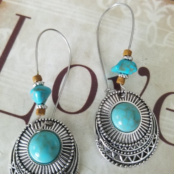 Bohemian Boho Chic Stylish Drop Earrings Faux Turquoise Stones - Picture 1 of 2